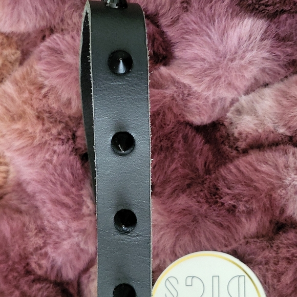 Smooth spike leather dog collar - Size L - Picture 4 of 6